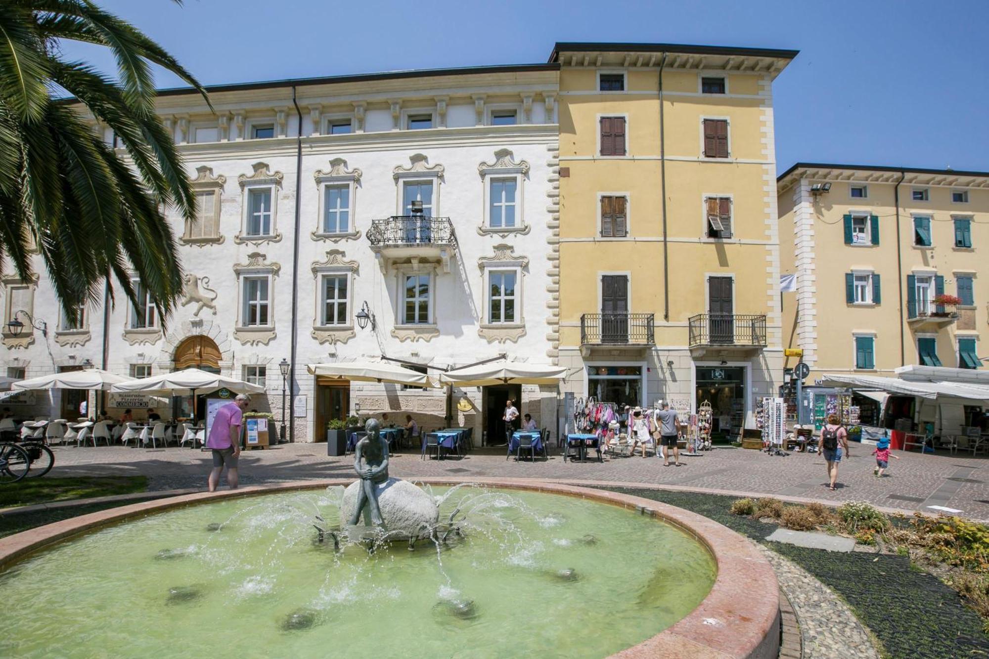 Residenza Rocca Del Lago 4 - Happy Rentals Riva del Garda Exterior photo
