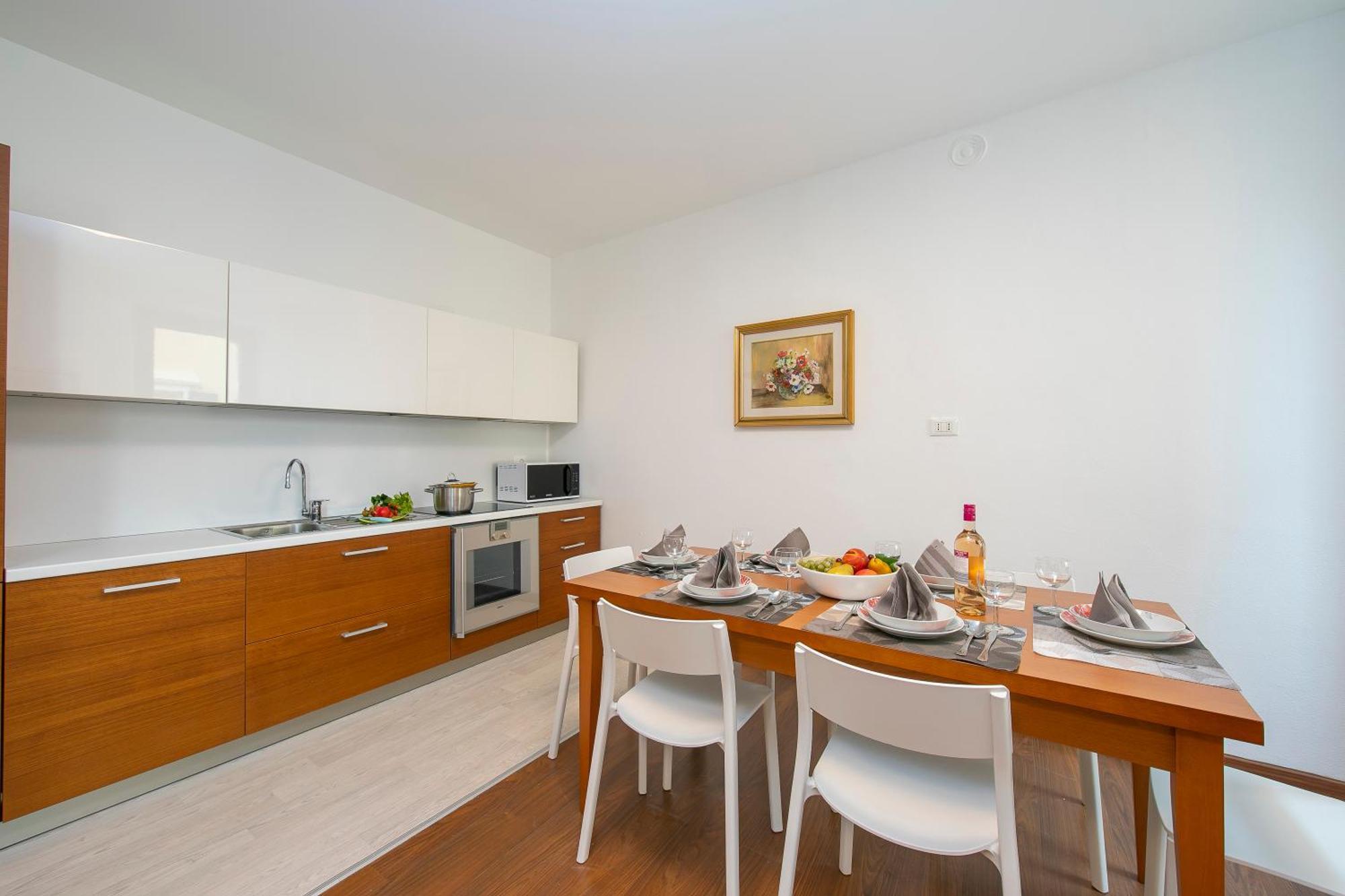 Residenza Rocca Del Lago 4 - Happy Rentals Riva del Garda Exterior photo