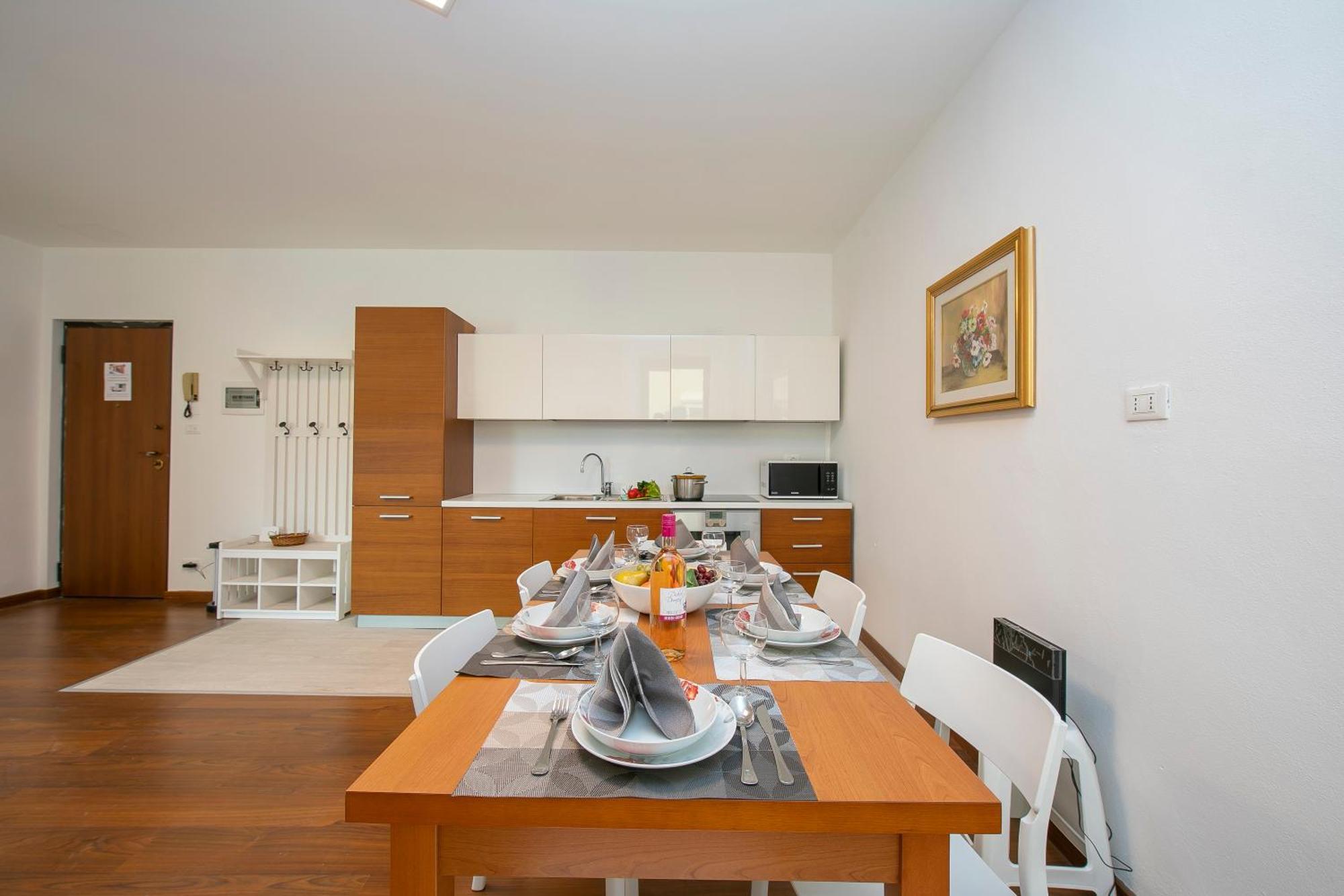 Residenza Rocca Del Lago 4 - Happy Rentals Riva del Garda Exterior photo